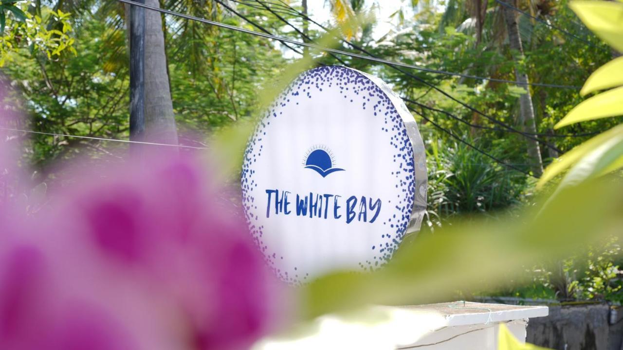 The White Bay Hotel Джили Трауанган Екстериор снимка