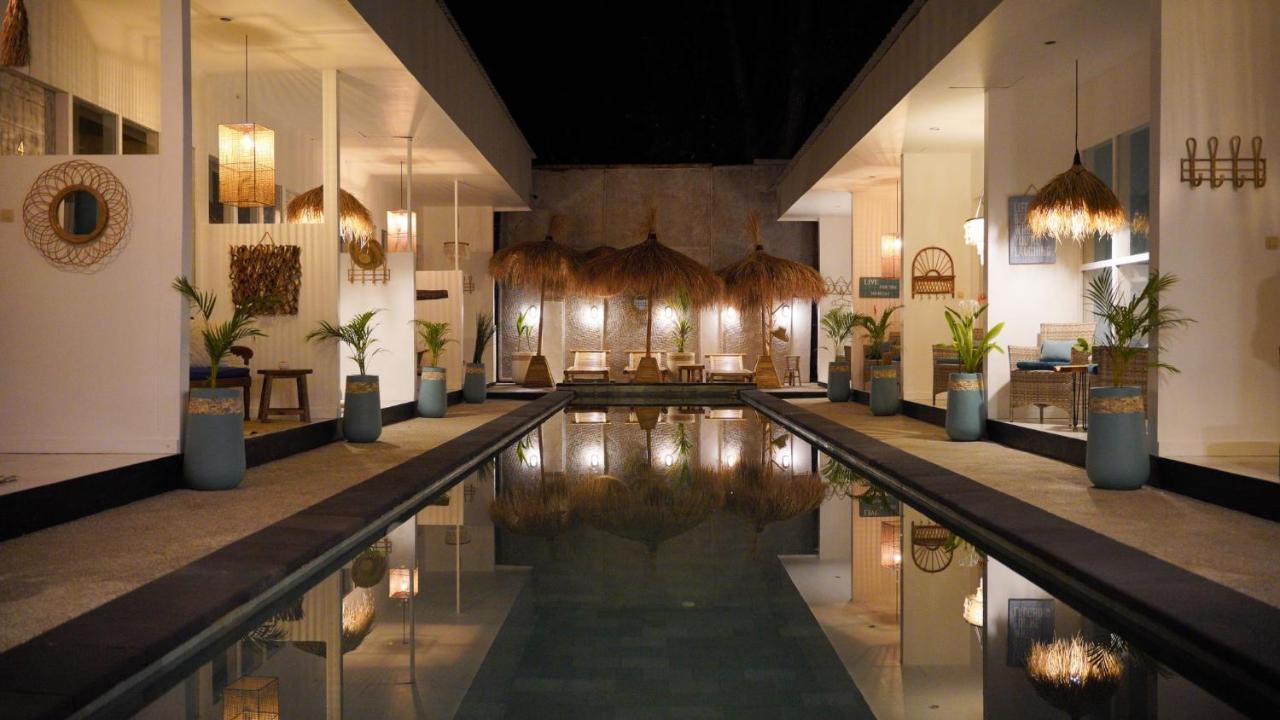 The White Bay Hotel Джили Трауанган Екстериор снимка