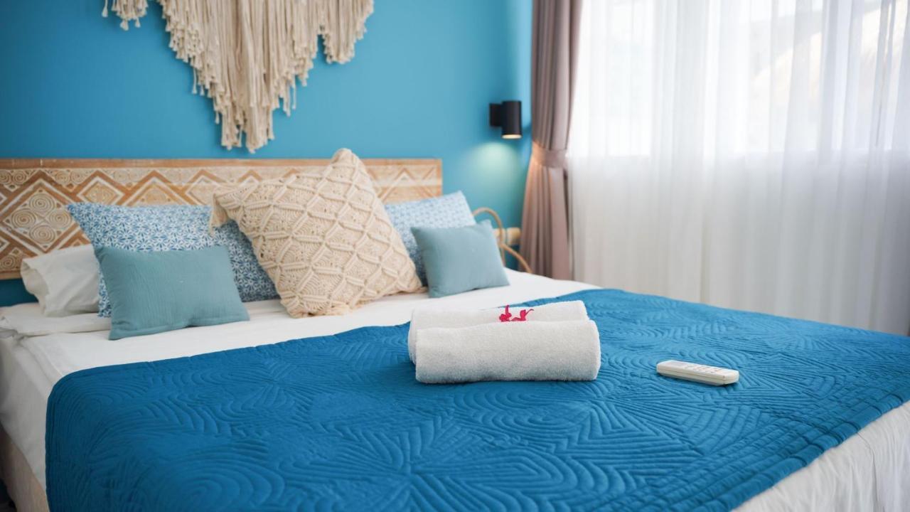 The White Bay Hotel Джили Трауанган Екстериор снимка